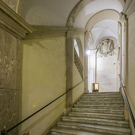 דירות רומא Pantheon Palazzo Nari מראה חיצוני תמונה